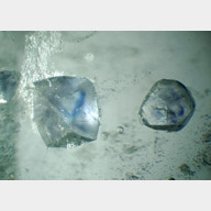 hollandite inclusions